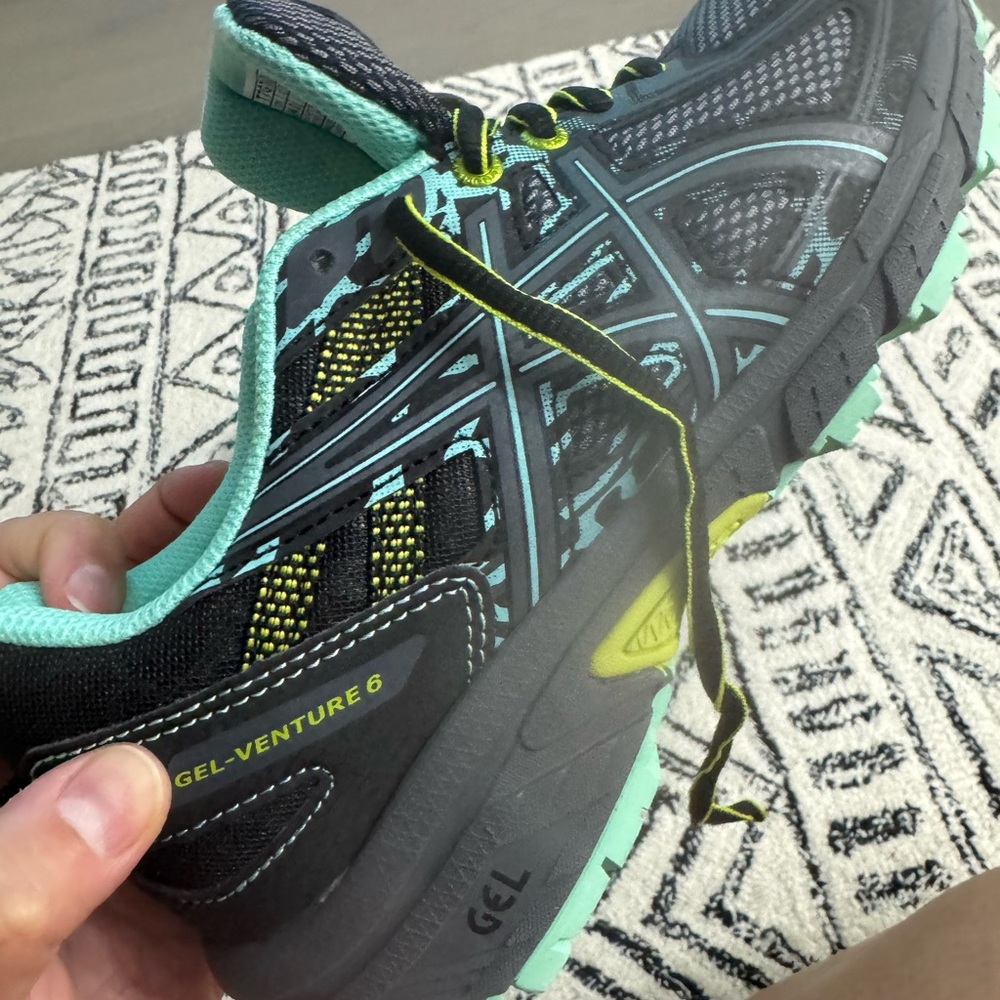 ASICS Women's Gel Venture (T7G7N) Athletic Shoes (Size 7M) - Picture 7 of 10